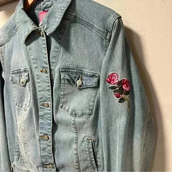 Rare Classic Denim Embroidered Cherry Blossom Jean Jacket XL - Picture 3 of 10